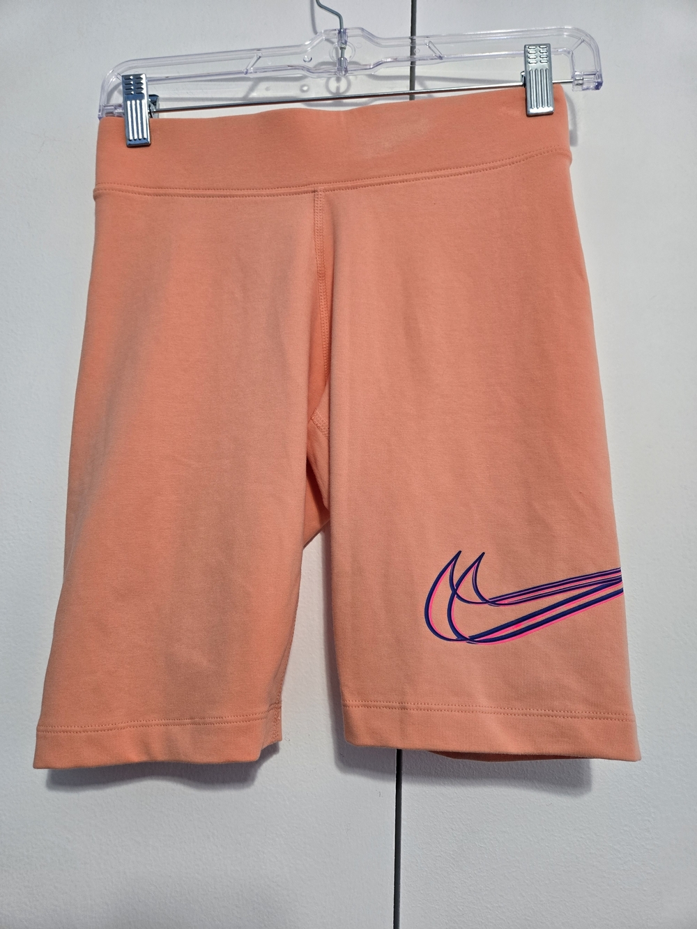 Nike Tight Fit Biker Shorts S Peach Coral Cotton Blend Logo Athletic